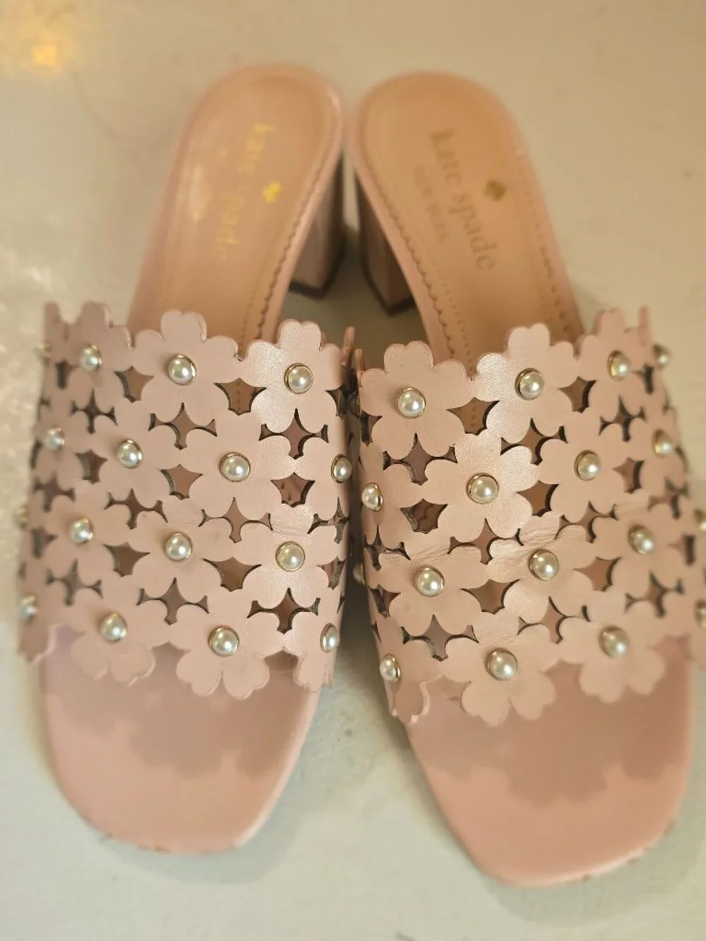 Kate Spade New York Rose Pink Flower Cutout Pearl Mule Sandals Heels Size 6B